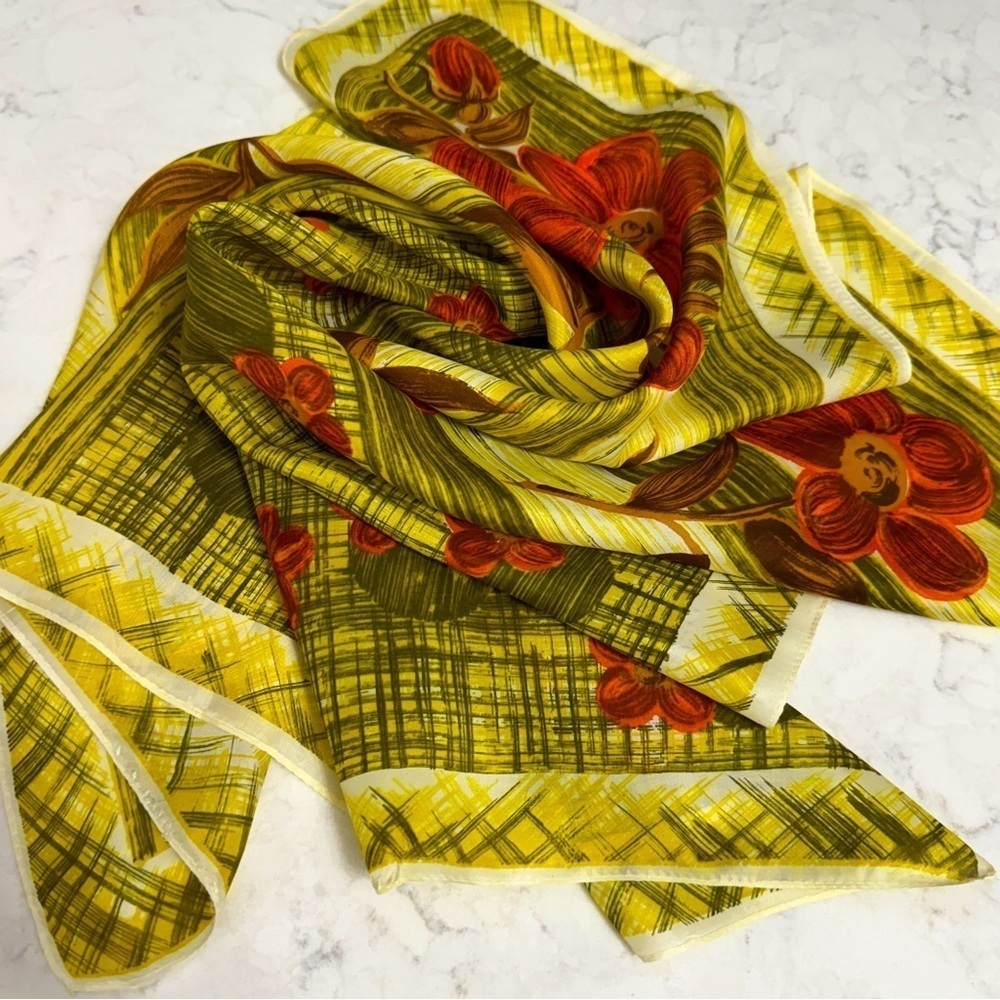 Vintage Floral Geometric Pattern Square Scarf Yellow MCM - Picture 3 of 8